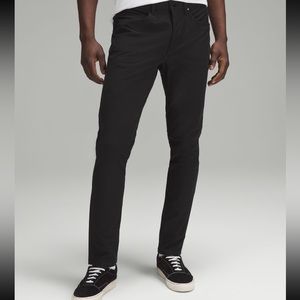 Lululemon Athletic ABC slim fit pant Black 32” Excellent used condition.